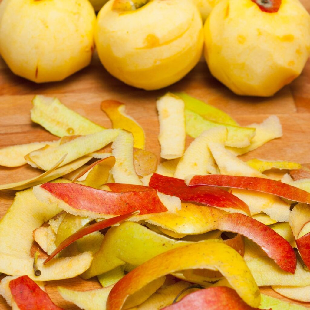 peeled apples, apple skin, peel